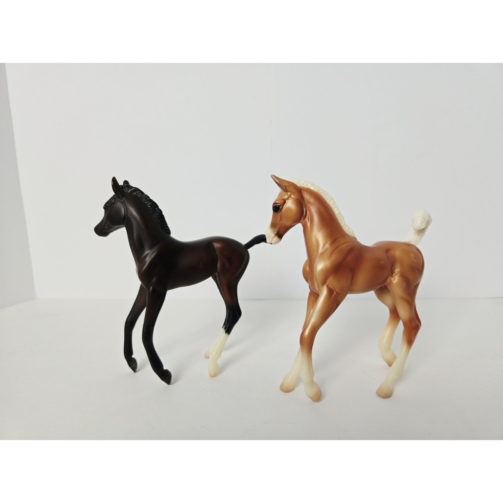 Breyer Model Horse set Vet Care pair foals palomino morgan - Picture 2 of 3
